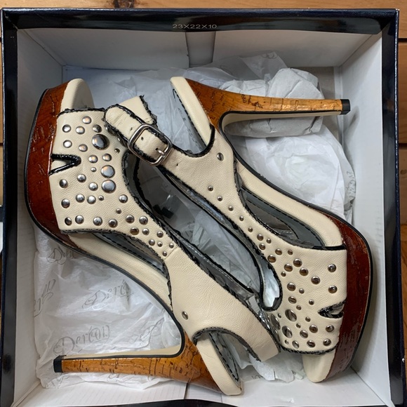 BEYONCÉ DEREON STUDDED CREAM HIGH HEELS - Picture 8 of 9